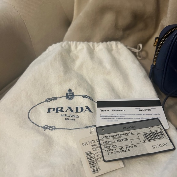 Prada mini camera bag - Picture 2 of 5